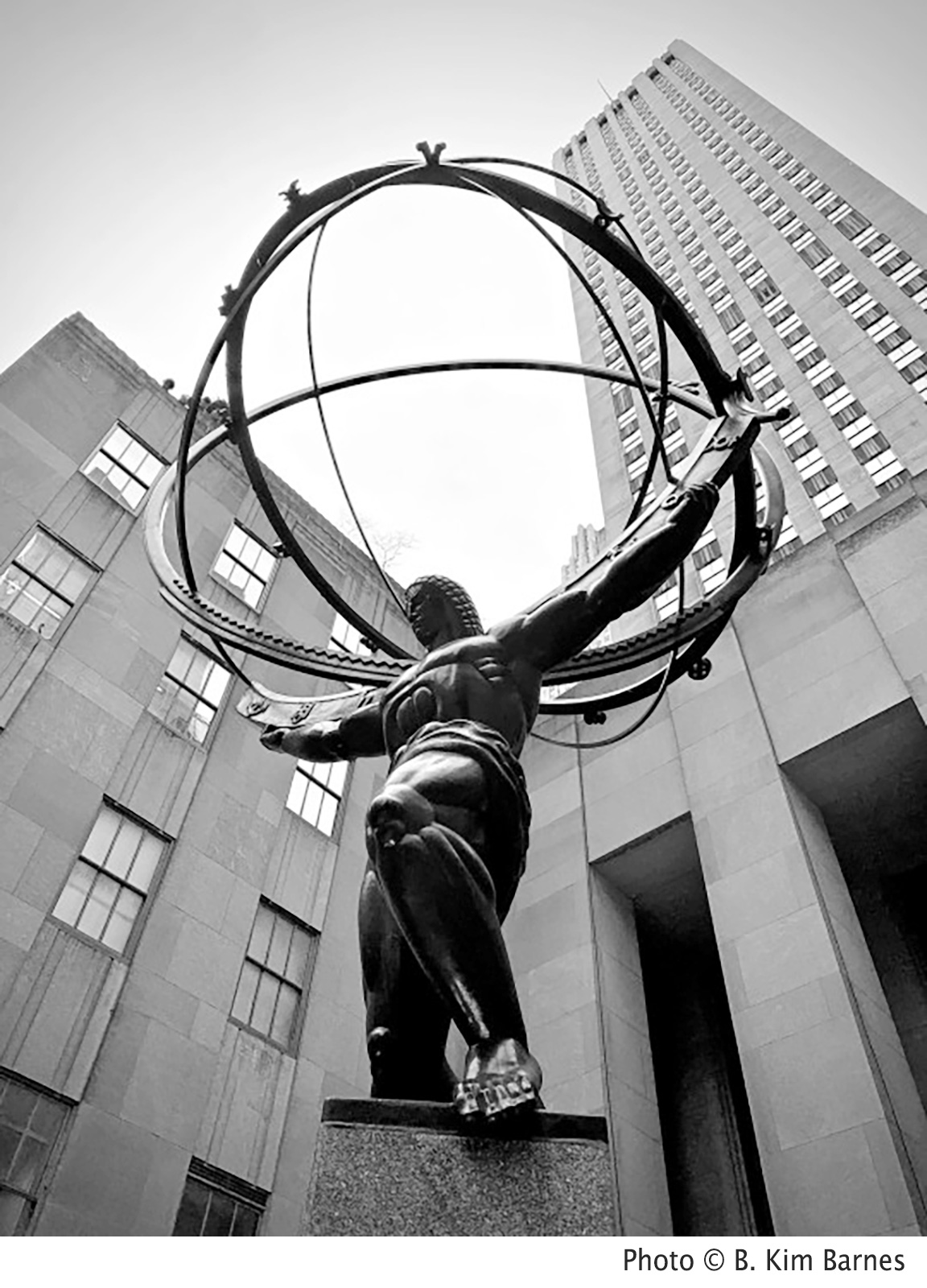 Photo of statue in Rockefeller Center, New York City